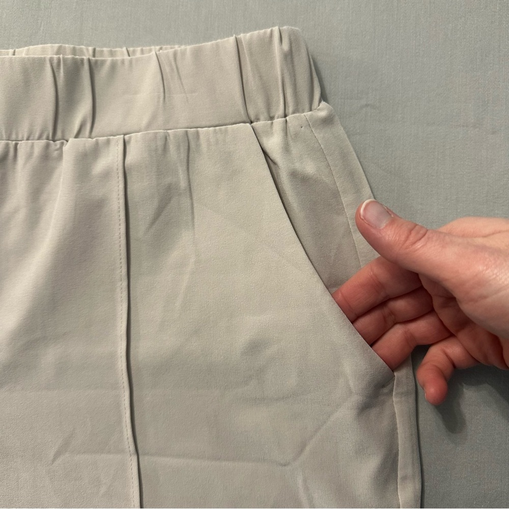 RBX Active Women’s Relaxed Fit Shorts Off White Beige Size Medium Hiking - Picture 4 of 11